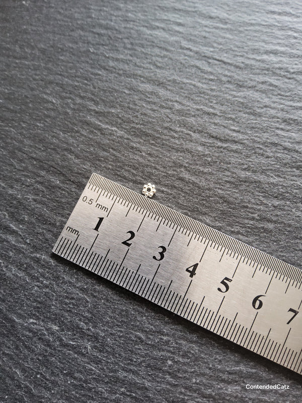 100 or 500 Bright Silver Plated 4mm Daisy Spacer Beads 4x1.5mm Hole: 1mm