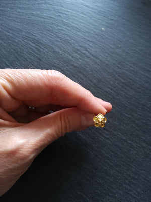 Flower Headpins Genuine 22K Gold Plated Vermeil Sterling Silver 0.5mm 24 gauge 65mm Long - ContentedCatz