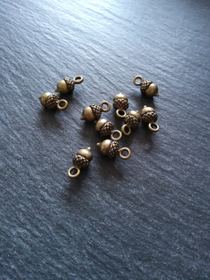 12 or 60 Acorn Charms Antique Bronze Tone Alloy 14x7mm
