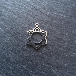 Flower Charms Flat Stainless Steel 25x19.5x1mm