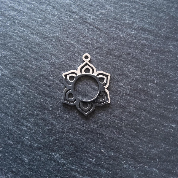 Flower Charms Flat Stainless Steel 25x19.5x1mm