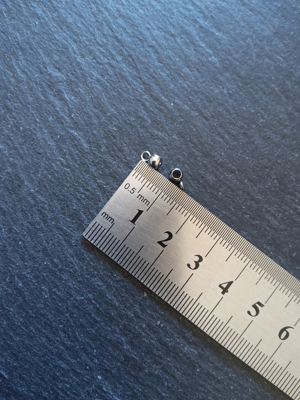 10 or 50 Stainless Steel 4mm Bail Beads 4x3.2x7mm Hole: 2mm