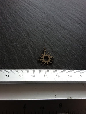 2 or 10 Stainless Steel Sun Charms Flat 17x16x1mm