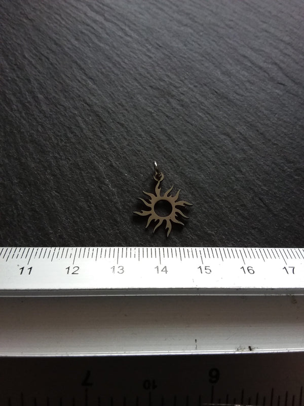 2 or 10 Stainless Steel Sun Charms Flat 17x16x1mm