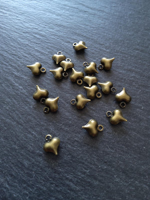 20 or 100 Little Hollow Heart Charms Antique Bronze Tone Brass 10x8x3.3mm - ContentedCatz