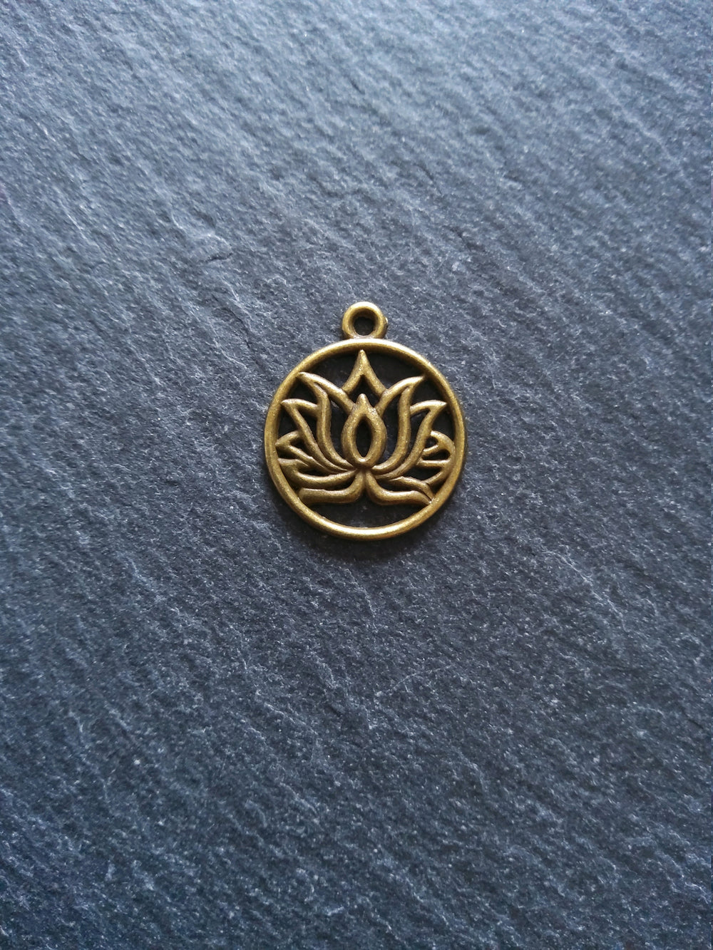 8 or 40 Round Lotus Flower Charms Antique Bronze Tone 22x19mm