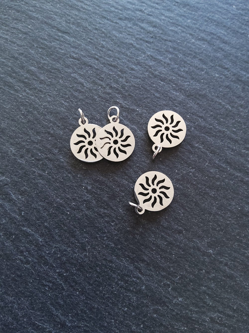 2 or 10 Stainless Steel Sun Charms Pierced Flat Round 14x12mm