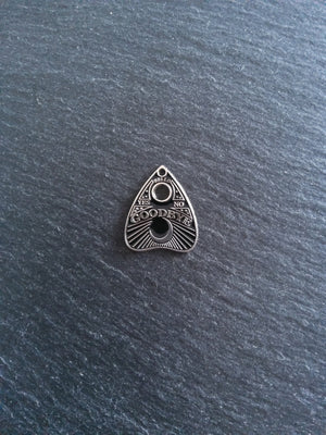 4 or 20 Silver Tone Ouija Goodbye Planchette Charms with Black Enamel 26x22mm