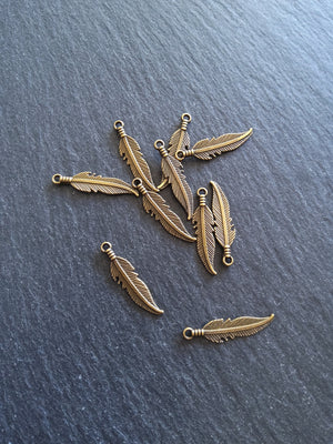 20 or 100 Antique Bronze Tone Feather Charms 27x6mm - ContentedCatz