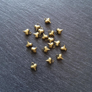 20 or 100 Little Hollow Heart Charms Antique Bronze Tone Brass 10x8x3.3mm - ContentedCatz