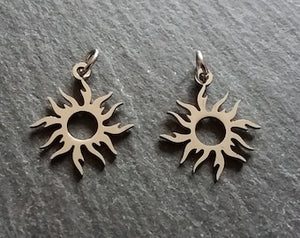 2 or 10 Stainless Steel Sun Charms Flat 17x16x1mm
