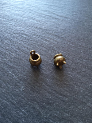6 or 30 Cauldron Charms Antique Bronze Tone Alloy 12x8x8.6mm