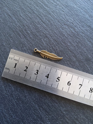 20 or 100 Antique Bronze Tone Feather Charms 27x6mm - ContentedCatz