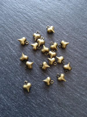 20 or 100 Little Hollow Heart Charms Antique Bronze Tone Brass 10x8x3.3mm - ContentedCatz