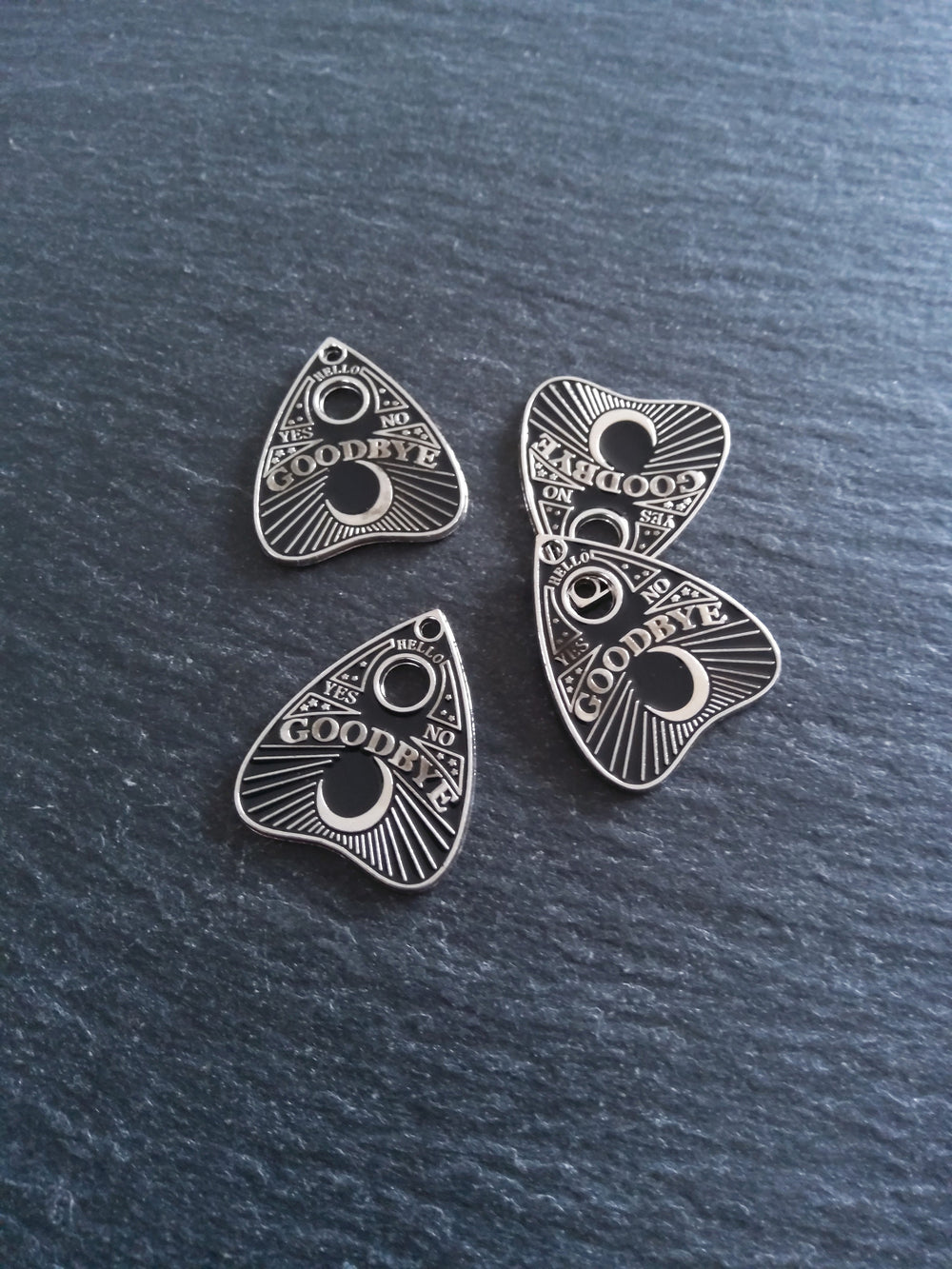 4 or 20 Silver Tone Ouija Goodbye Planchette Charms with Black Enamel 26x22mm