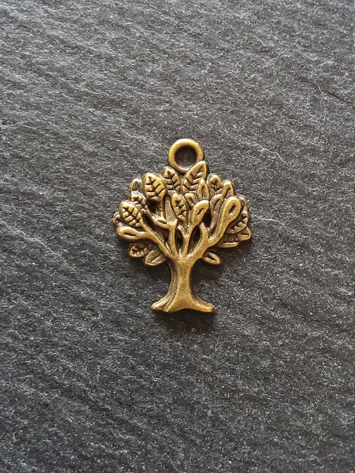 10 or 50 Tree Charms Antique Bronze Tone Alloy 21x17mm