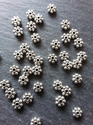 80 or 400 Daisy Spacer Beads 5mm Antique Silver Tone Alloy Chunky 5x2.5mm Hole: 1.4mm