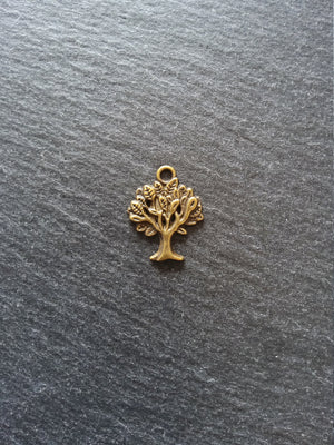 10 or 50 Tree Charms Antique Bronze Tone Alloy 21x17mm