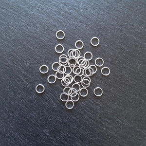 100 or 500 Silver Plated 7mm Strong Zinc Alloy Jump Rings Diameter 1mm (18 Gauge)
