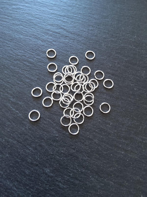 100 or 500 Silver Plated 7mm Strong Zinc Alloy Jump Rings Diameter 1mm (18 Gauge)