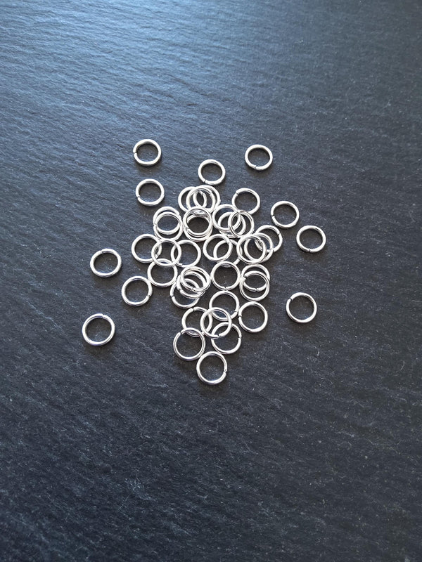 100 or 500 Silver Plated 7mm Strong Zinc Alloy Jump Rings Diameter 1mm (18 Gauge)