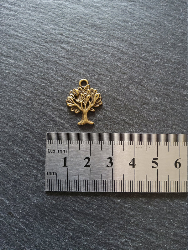 10 or 50 Tree Charms Antique Bronze Tone Alloy 21x17mm