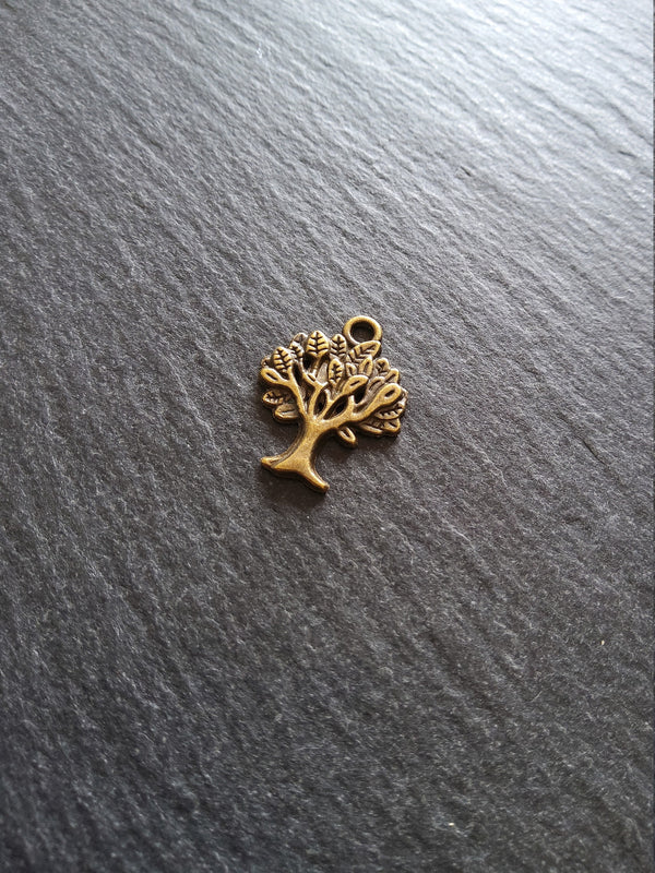 10 or 50 Tree Charms Antique Bronze Tone Alloy 21x17mm