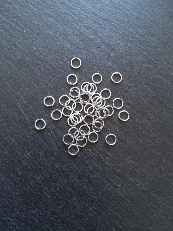 100 or 500 Silver Plated 7mm Strong Zinc Alloy Jump Rings Diameter 1mm (18 Gauge)