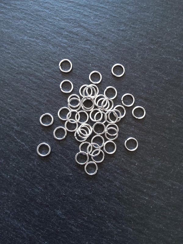 100 or 500 Silver Plated 7mm Strong Zinc Alloy Jump Rings Diameter 1mm (18 Gauge)