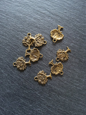 10 or 50 Tree Charms Antique Bronze Tone Alloy 21x17mm