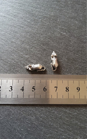 4 or 20 Mouse Charms Antique Silver Tone 19x7x7mm