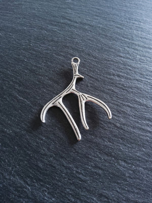 4 or 20 Large Antler Charms Antique Silver Tone 50x38x2.5mm