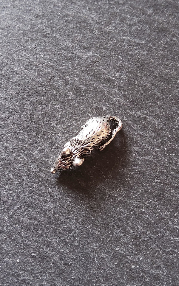 4 or 20 Mouse Charms Antique Silver Tone 19x7x7mm