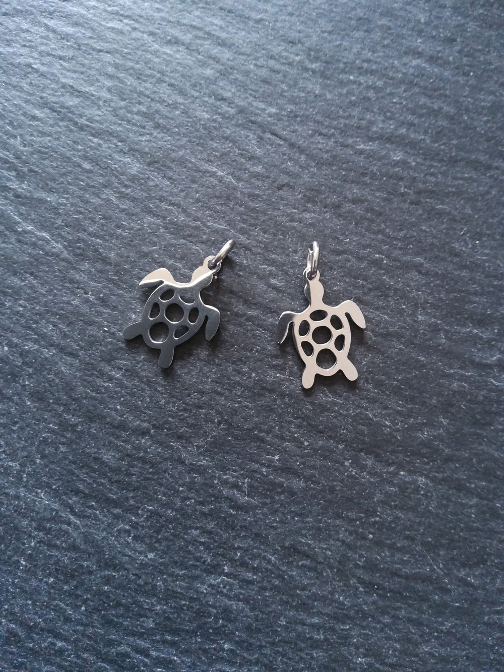 2 or 10 Stainless Steel Sea Turtle Charms 19x14mm
