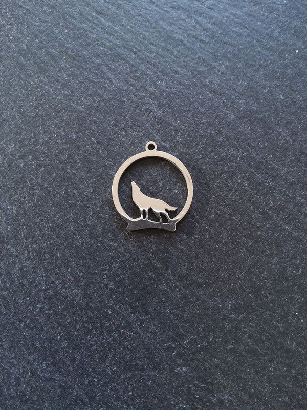 Howling Wolf Stainless Steel Silhouette Charms 23x20mm