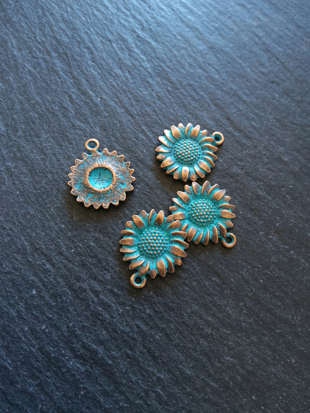 4 or 20 Antique Copper Sunflower Charms with Blue Patina 19.5x17x2.5mm
