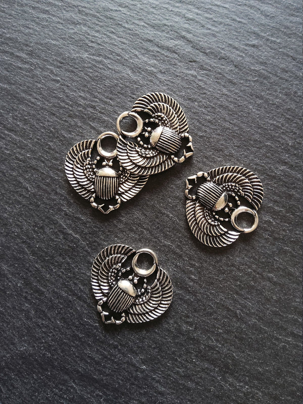 4 or 20 Egyptian Scarab Beatle Pendant or Charms Antique Silver Tone  27x26mm