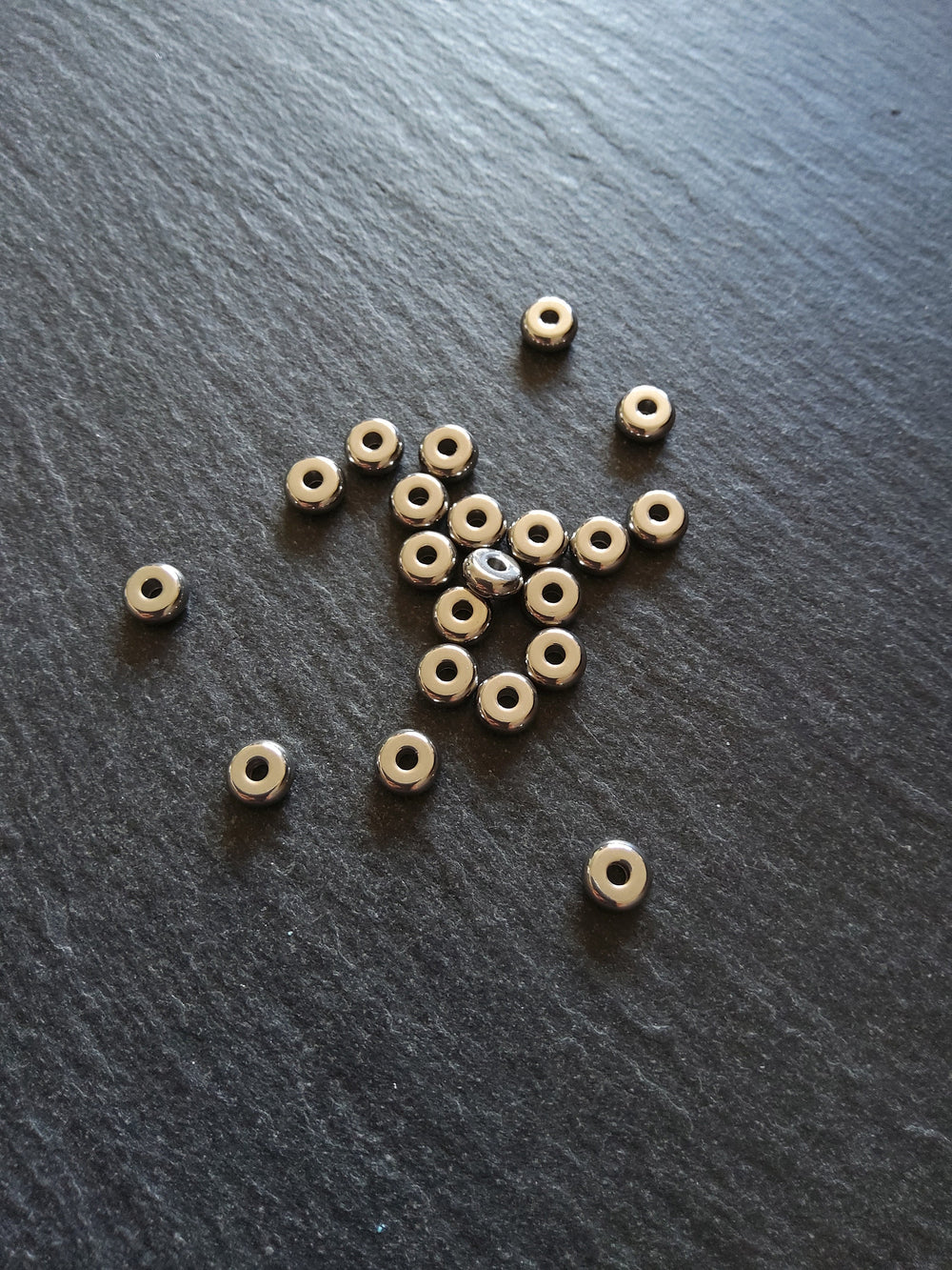 8 or 40 Stainless Steel 6mm Solid Flat Round Spacer Beads 6x2.5mm with 1.8mm Hole