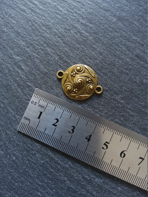 6 or 30 Antique Bronze Roman Shield Style Swirl Connector Charms Round 28x21mm