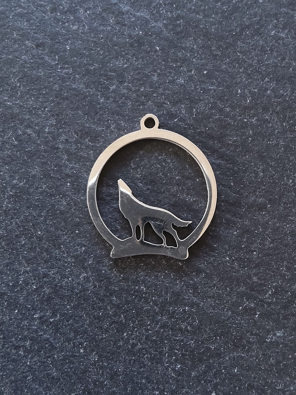 Howling Wolf Stainless Steel Silhouette Charms 23x20mm
