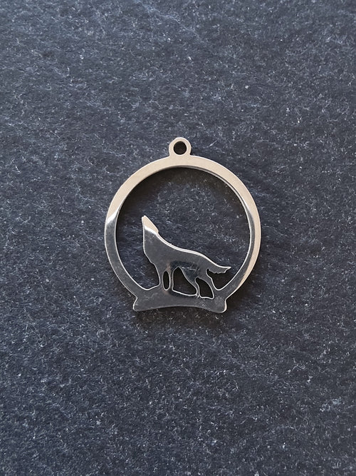 Howling Wolf Stainless Steel Silhouette Charms 23x20mm
