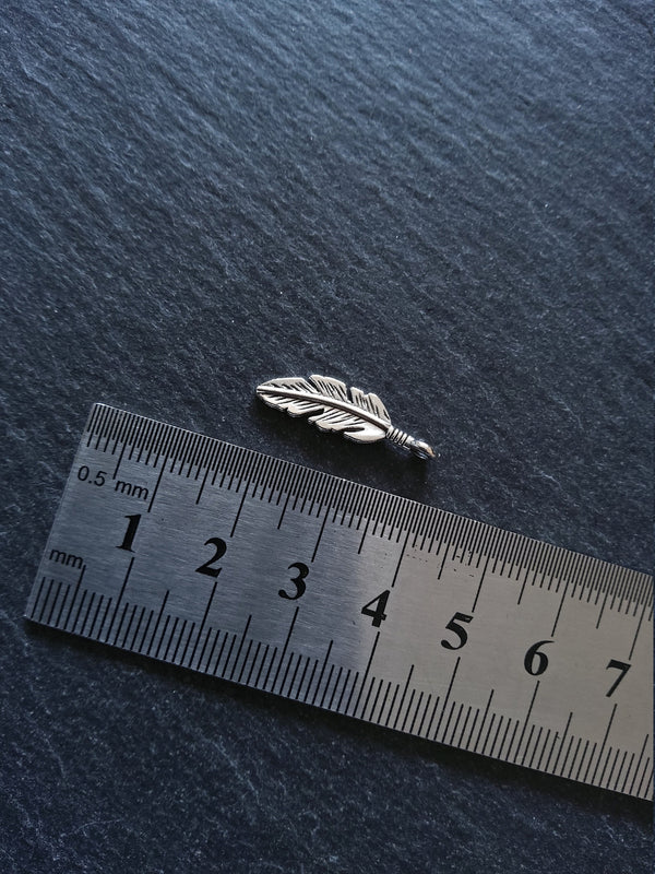 20 or 100 Feather Charms Antique Silver Tone 23x6mm