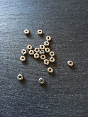 8 or 40 Stainless Steel 6mm Solid Flat Round Spacer Beads 6x2.5mm with 1.8mm Hole