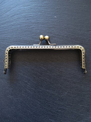Antique Bronze 15.7cm Patterned Purse or Bag Frame Metal Kiss Clasp Rectangle