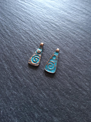 6 or 30 Swirl Pattern Drop Charms Antique Copper Alloy with Blue Patina 20x8mm
