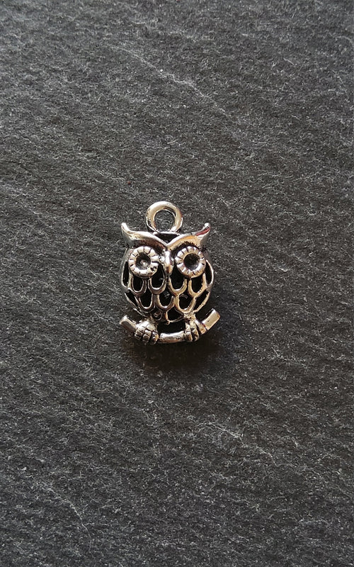 4 or 20 Owl Charms Antique Silver Tone Hollow 17x12x7mm Nickel FREE