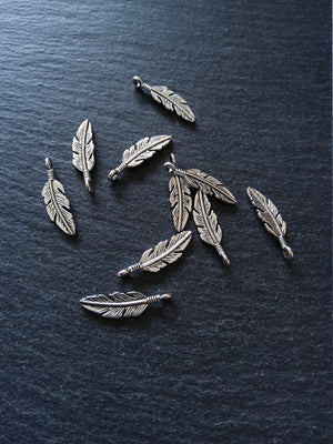 20 or 100 Feather Charms Antique Silver Tone 23x6mm