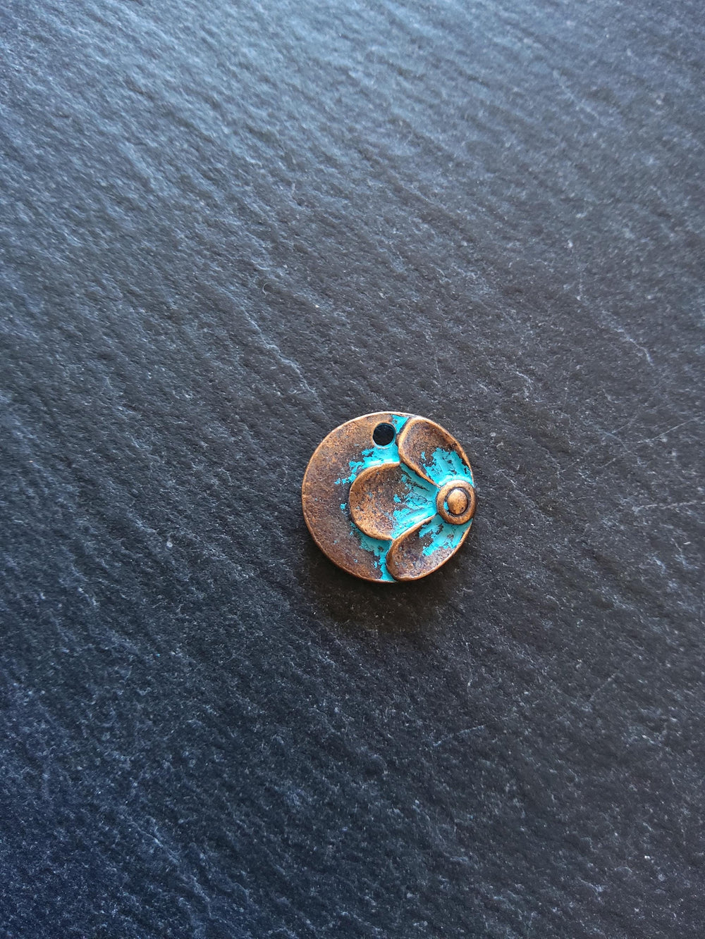 6 or 30 Antique Copper Round Flower Pattern Charms with Blue Patina 15x2.5mm