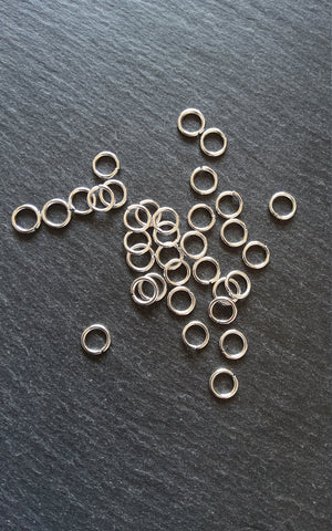 100 or 500 Bright Silver Plated 8mm Jump Rings Strong 1.5mm (18 Gauge) Thickness