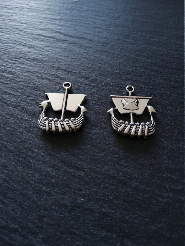 4 or 20 Viking Ship Pendants Charms Antique Silver Tone 27x22mm